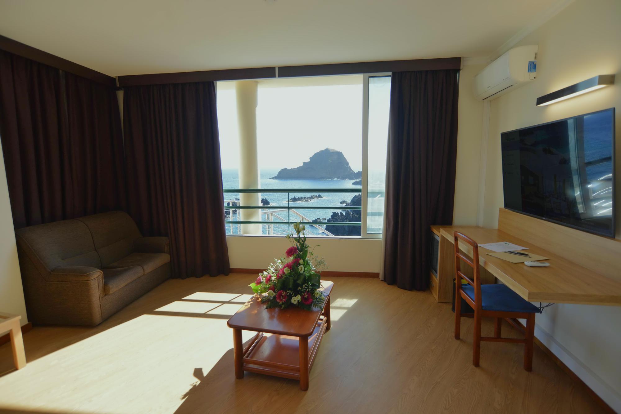 Hotel Salgueiro Porto Moniz Εξωτερικό φωτογραφία